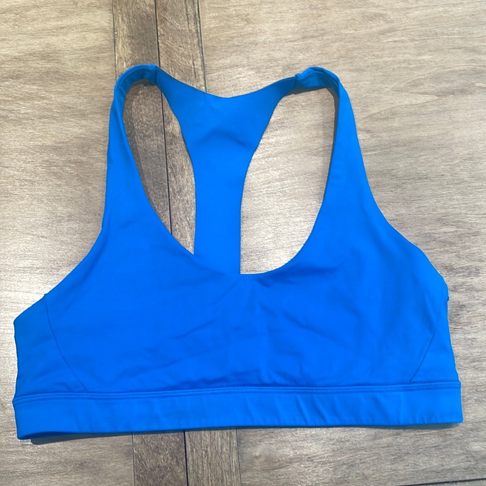Lululemon blue sports bra